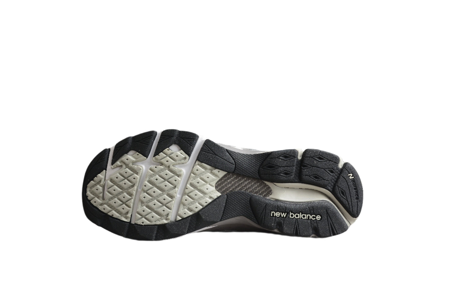 New Balance V3 990